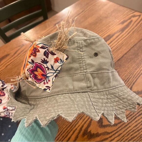 Girl’s 2T Scarecrow Costume Hat & Dress Handmade - Picture 10 of 16